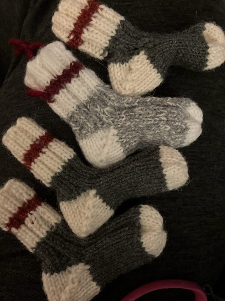 Mini knitted christmas worksocks