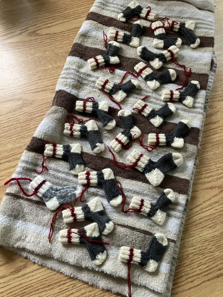 Mini knitted Christmas worksocks order
